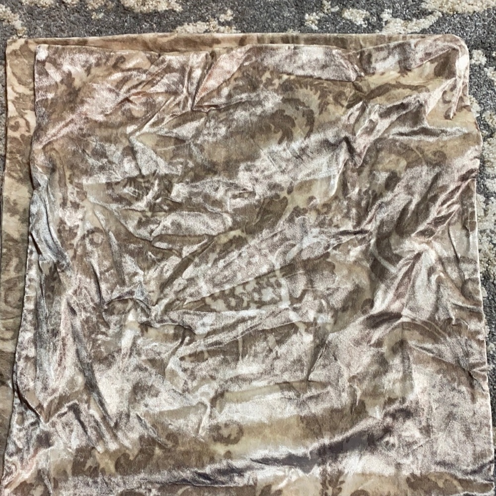 2 22” pottery barn square pillow case cover